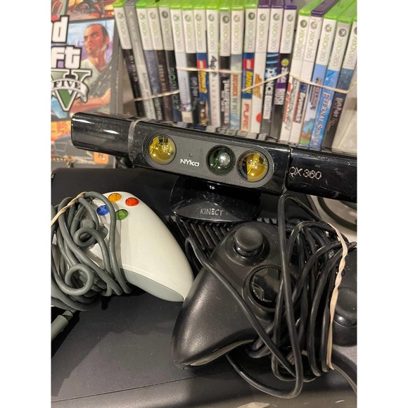 Xbox 360 S BUNDLE + 24 games & accessories - Picture 9 of 12